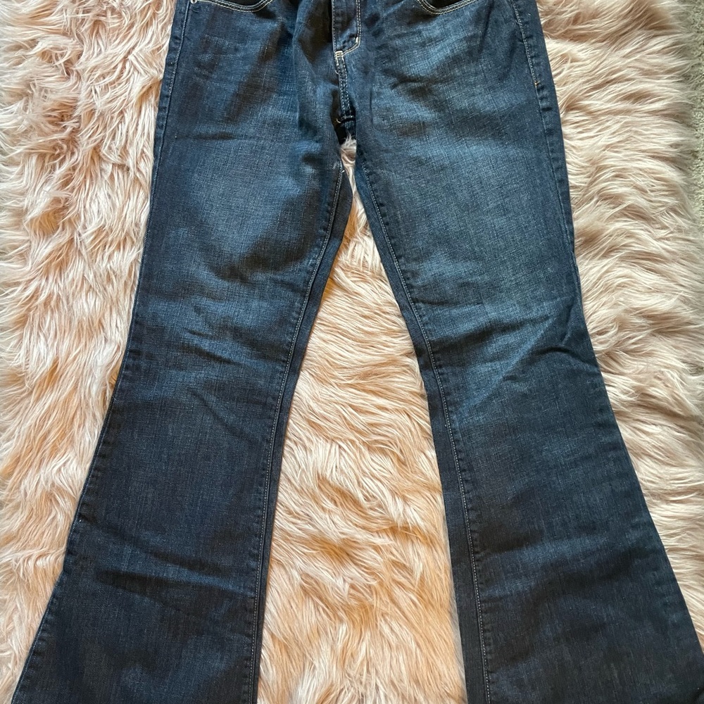 American Eagle Flare jeans Size 6